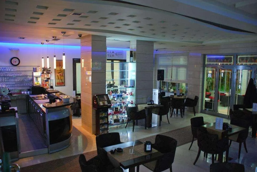****  Hotel Comfort Tirana Albanië